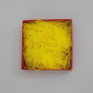 Páipéar Sredded Crinkle Buí ag líonadh buí